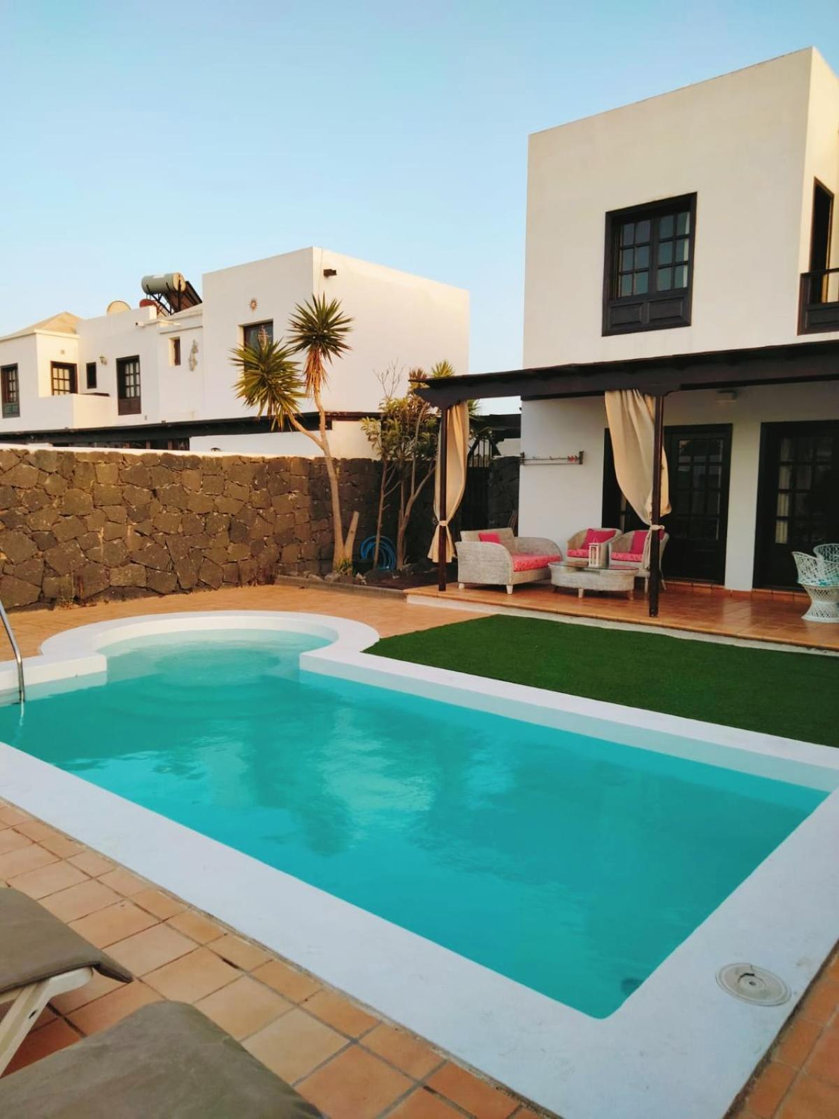 Lovely Villa Kiluka Heated Pool Playa Blanca  Extérieur photo